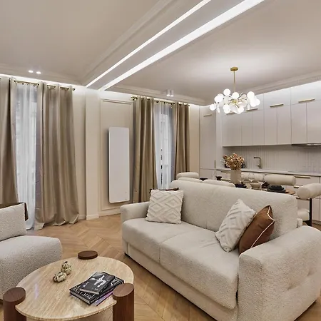 Appartamento In The Marais With Air-conditioned By Studioprestige Parigi